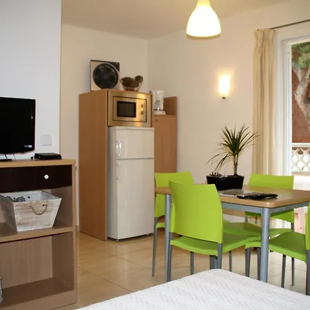 Ocean Canada Apartament *